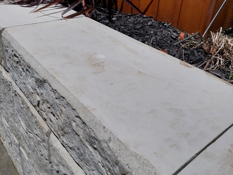 Stonebloc top